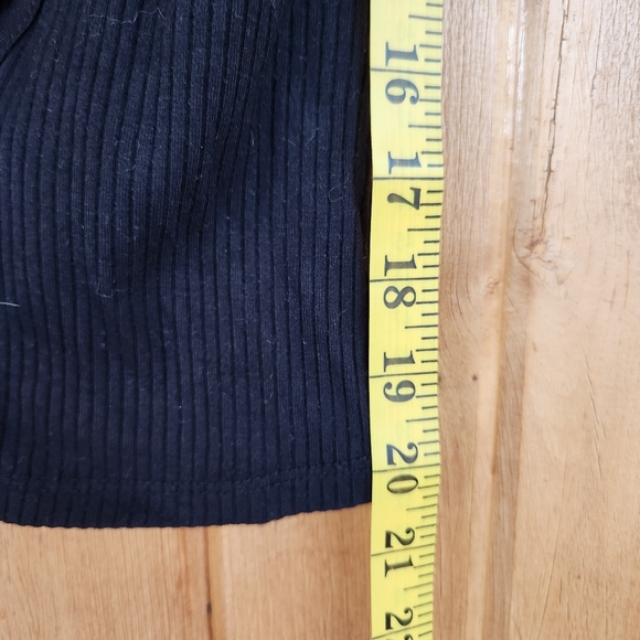 EMMA & SAM Black Strappy Tank Top, Size Medium - Picture 5 of 6